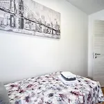 Lägenhet Nena - Spacious With Balcony And Free Parking Pula